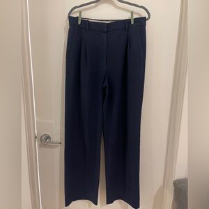 Aritzia Effortless Pant (Size 12)